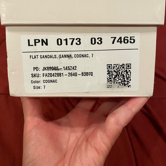 Just Fab Sanna Flat Sandal Two-Tone - Picture 6 of 7